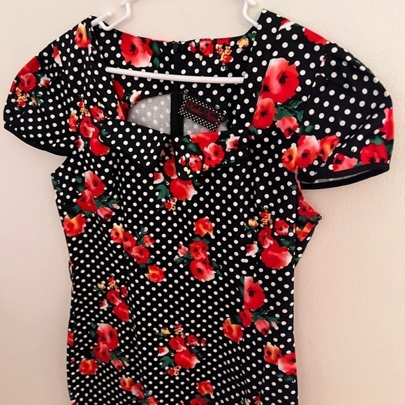 VOODOO VIXEN Size XL Black Red Polka Dot Floral PIN UP SWING ROCKABILLY DRESS - Picture 4 of 6